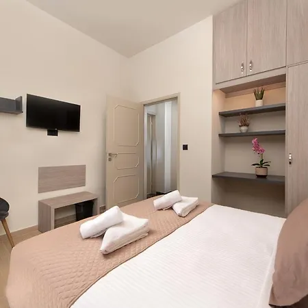 Adelais Luxury Rhodes شقة